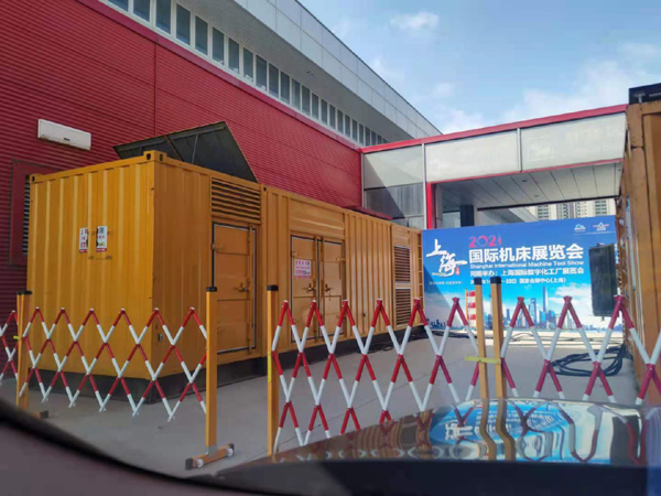 荔波发电车出租-发电机无电压或电压太低怎么办？