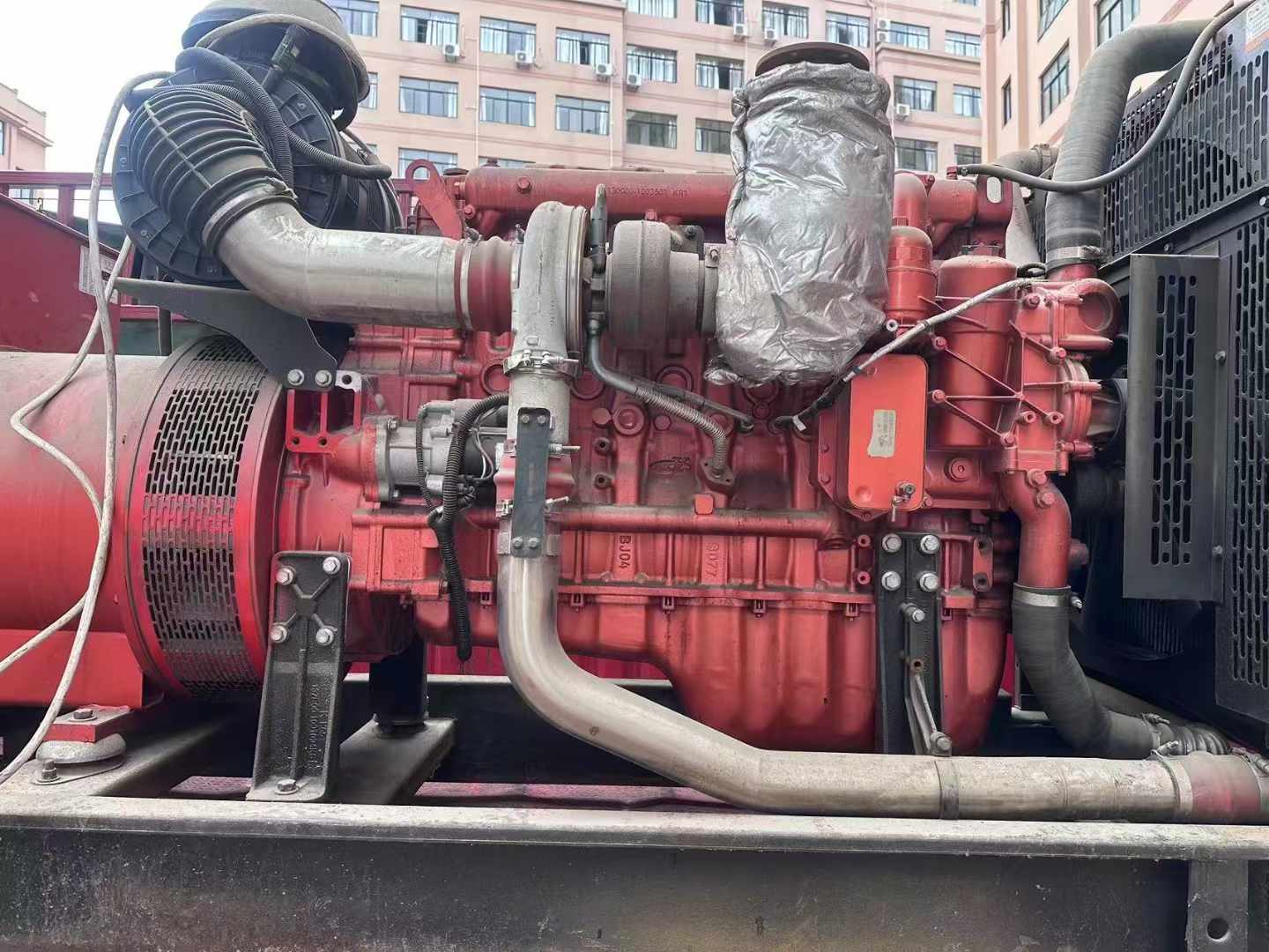荔波如何选择适合 600kW 柴油发电机组的过载保护器？
